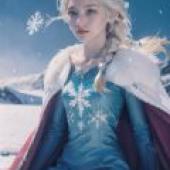 Elsa de Frozen，Blue dress with snowflakes on it.