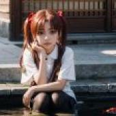 computer wallpaper， Shirai Kuroko， scientific railgun， real person， light waterside