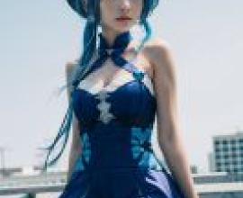 Griseo，Honka，Blue dress with blue hair.