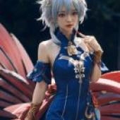 岩魚，原神，藍頭髮的動漫女孩。