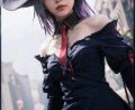 Sienna Merdein Senya，The witch with purple hair is wearing a black dress.