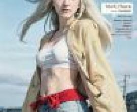 shion naruto，雜誌封面人物是一位身穿白襯衫和棕褐色外套的金髮女孩。