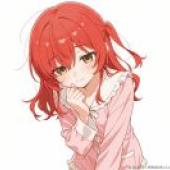 kita，一個穿著粉紅色睡衣、有著紅色頭髮的年輕女孩。