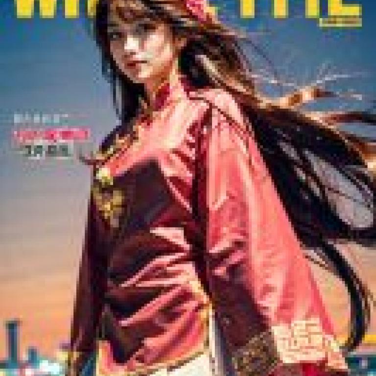 Mobile wallpaper， red traditional， realistic， the cover of Winnetie is a long-haired girl wearing a pink dress.
