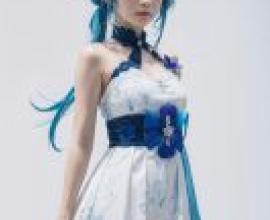 Griseo，Honka，身穿白色洋裝的藍髮女孩。