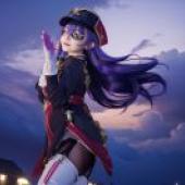 Chevreuse 3rdThe female character on the cover is wearing a black hat with gold trim.