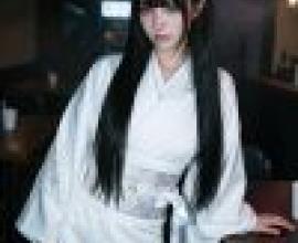 psychedelic，Asian woman wearing a white robe.