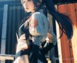 青森礦山，藍色檔案，綁著馬尾、戴寶劍的女孩。