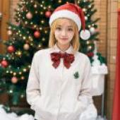 Ijichi Nijika Bocchi the Rock，Woman with Santa hat and jacket.