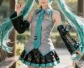 Hatsune Miku，A girl wearing a blue headband with red bows and black gloves.