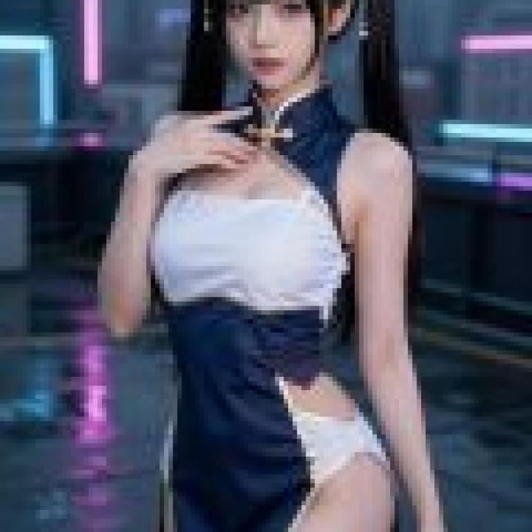 旗袍女神幻想，一位身穿藍色旗袍的女孩。