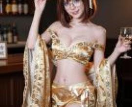 ZIT TRY01，A woman in a gold outfit holding a glass.