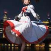 高町奈葉，魔法少女，一個女孩正在跳舞。