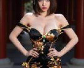 ZIT TRY01，A woman wearing lingerie.