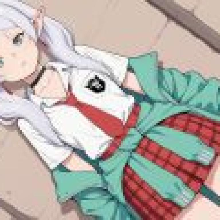 Frilian Urban Fantasy，The girl is dressed up.