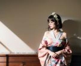 電腦桌布，日本性感短裙美女，寫實，「傳統和風」