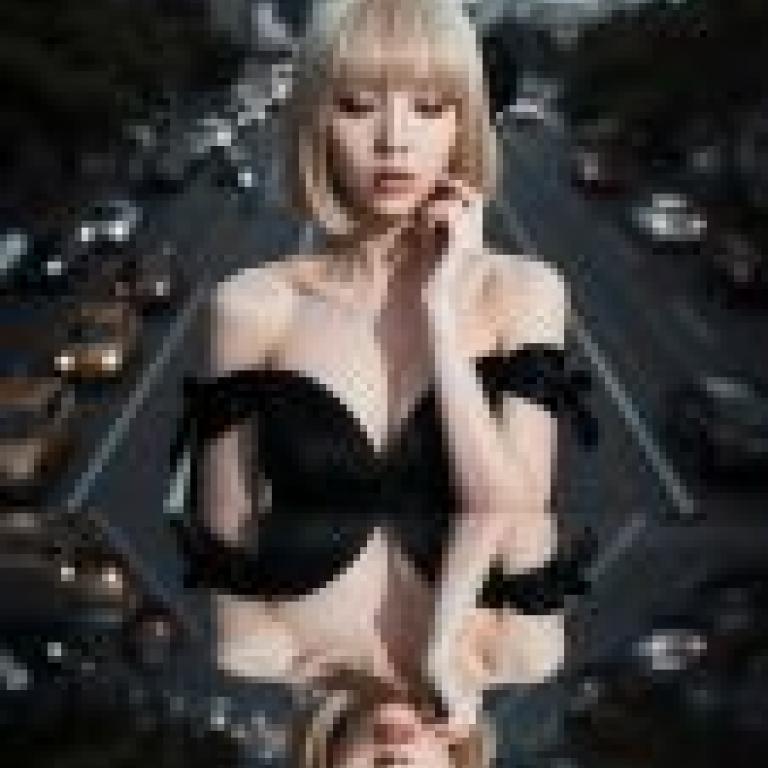 Black flowers on the road，A woman posing in front of traffic and wearing a black bathing suit.