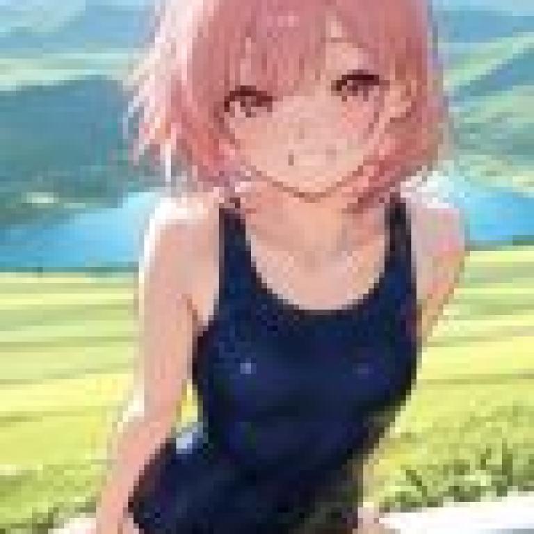 女孩，一個穿著粉紅色比基尼的女孩，背心上印有「泳裝」字樣。