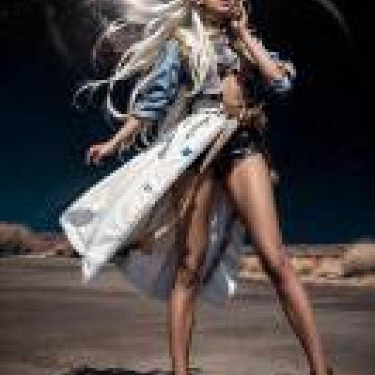 Mobile wallpaper， Edge of the World， EotW， realistic， a blonde woman in a white dress in the desert.