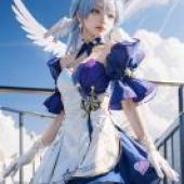 Honkai Star Rail，Robin，A girl with an angel costume.