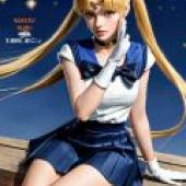 月光仙子，漫畫封面上的水手。