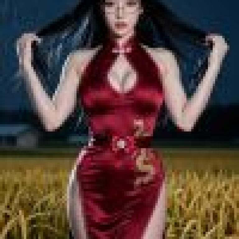 girls，A woman in a red dress with a dragon design and long hair.