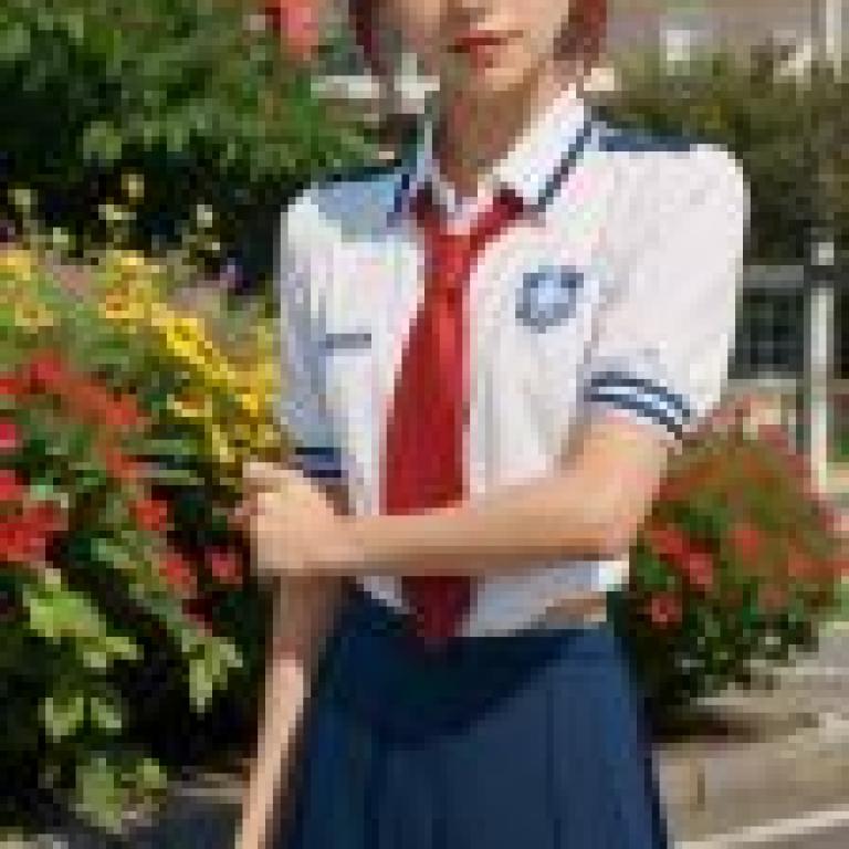 Mobile phone wallpaper， Akane Hino Smile Pretty Cure， realistic， uniform style
