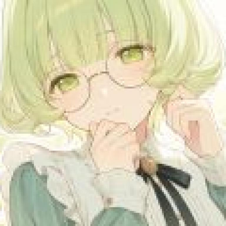 綠草地上，一個美麗的夢境，一位戴眼鏡、繫著領結的女子低頭凝望。