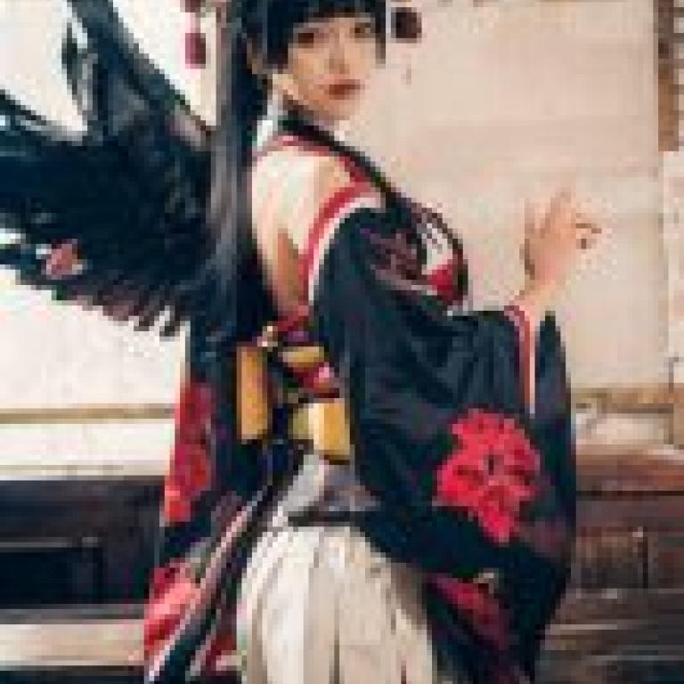 Nyotengu Traditional，Dead or Alive，a woman with wings and chinese clothes.