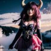 Water Ballet: Steampunk Anime Girl Cosplay