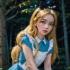 Real beauty， Alice sleepwalking Wonderland， Disney style， live version， wings stool dream
