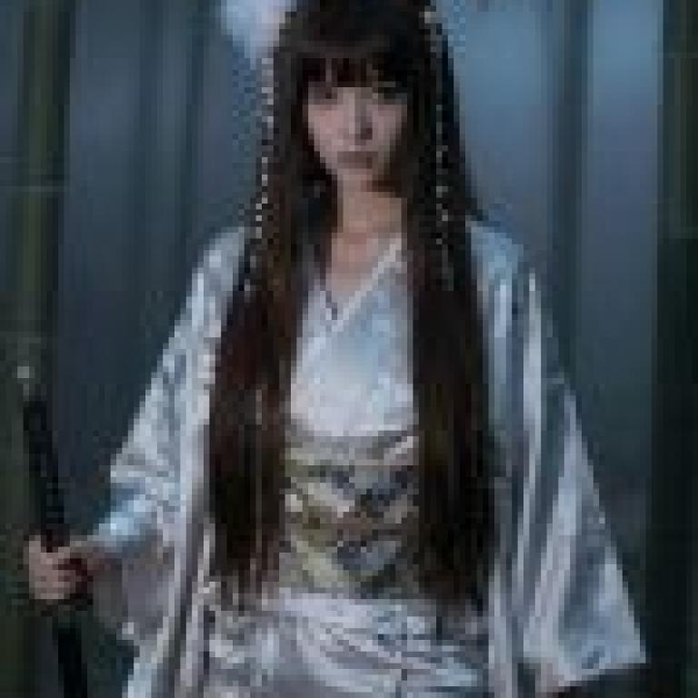 The journey to escort the princess，A women in traditional Japanese kimono.