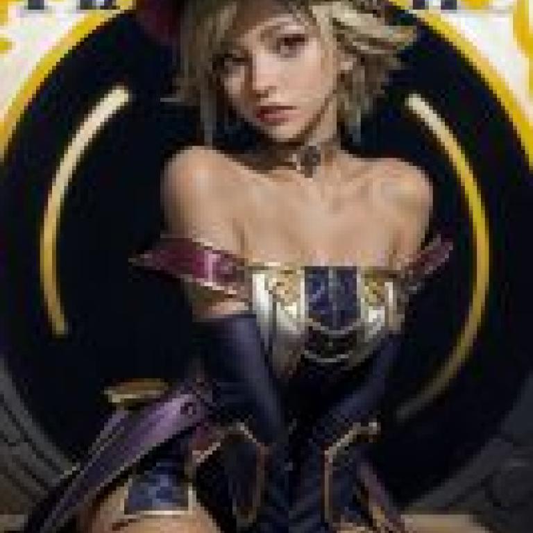 Apprentice Illusion Magician Yu Gi Oh，A blonde woman wearing a witch costume.